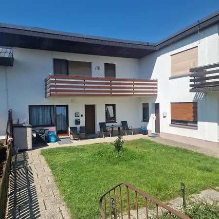 Mit Whirpool, Fasssauna Und Massagesessel - Medebach