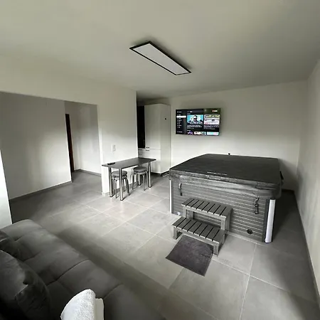 Mit Whirpool, Fasssauna Und Massagesessel - * Medebach