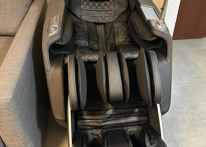 Mit Whirpool, Fasssauna Und Massagesessel - アパート メーデバッハ